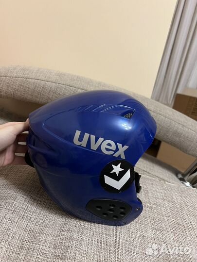 Горнолыжный детский шлем uvex