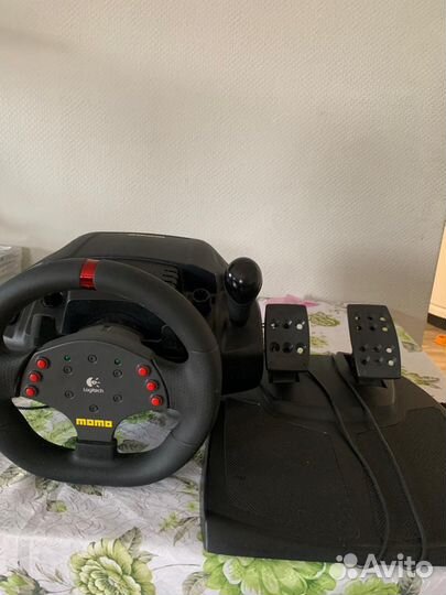 Игровой руль logitech momo racing