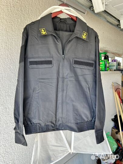 Офиснпя форма,черная,зеленая