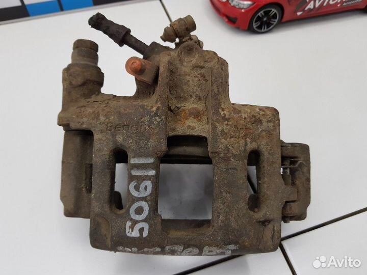 Суппорт передний правый (Peugeot Expert)