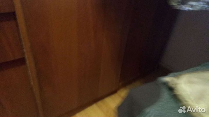 Кровать, уголок детский со столиком