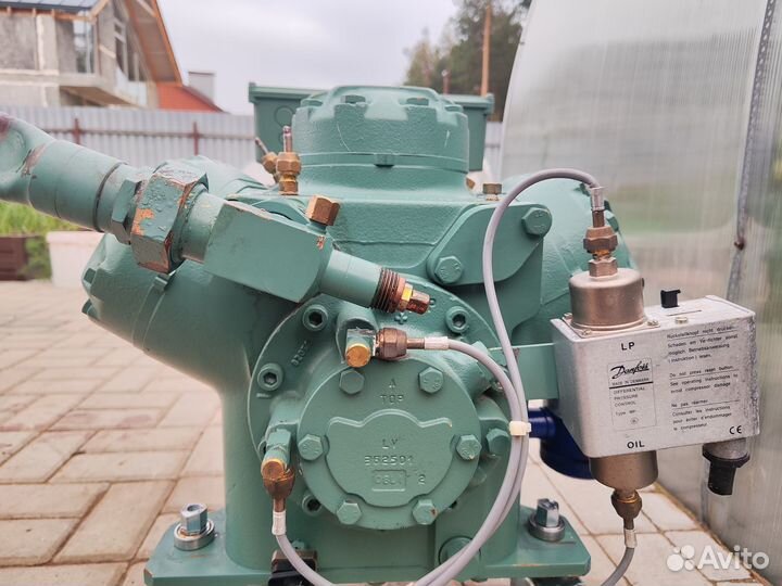 Холодильный компрессор