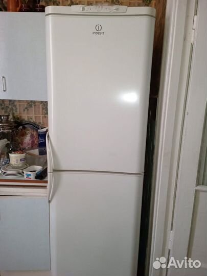 Холодильник бу