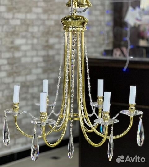 Продавец консультант Люстр