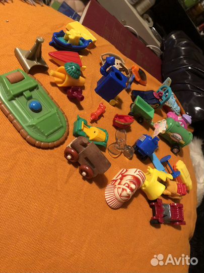 Машинки россыпь киндер сюрприз заяц змейка