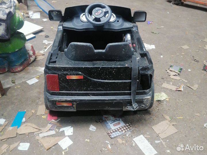 Детский электромобиль бу