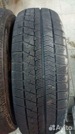 Bridgestone Blizzak VRX 185/60 R15 84Q