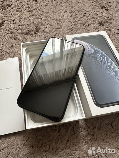 iPhone Xr, 64 ГБ