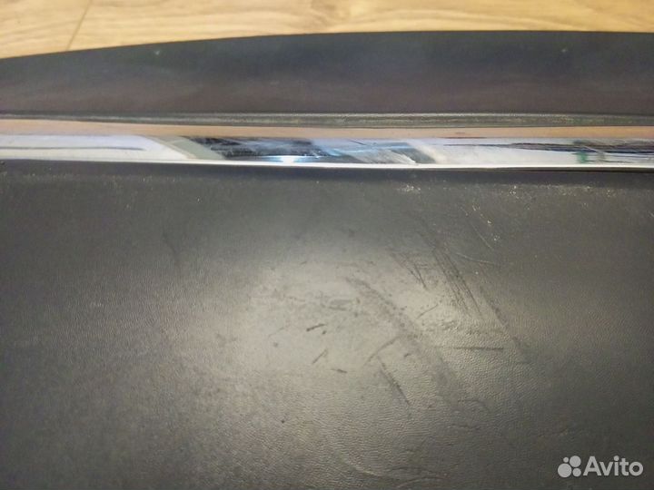 Молдинг на заднюю правую дверь Рено Каптур