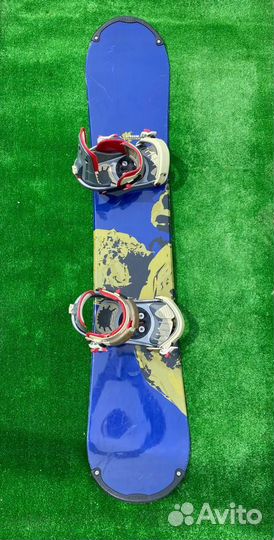 Сноуборд с креплениями
