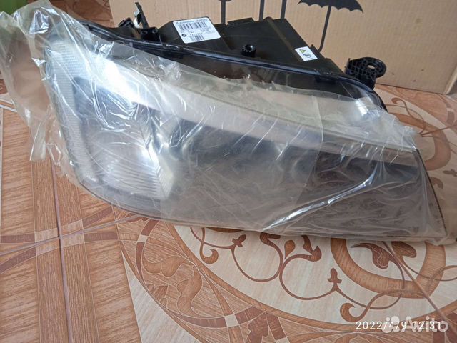 Продам правую фару Бмв x3 кузов Ф25