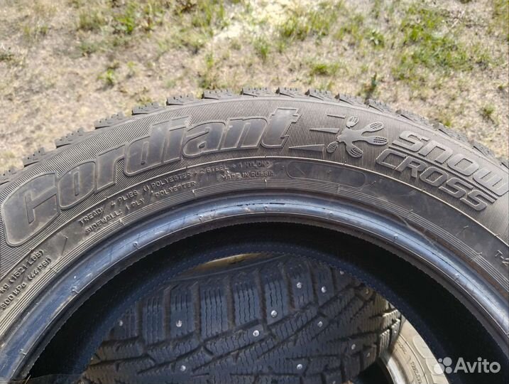Cordiant Snow Cross 215/60 R16 95T