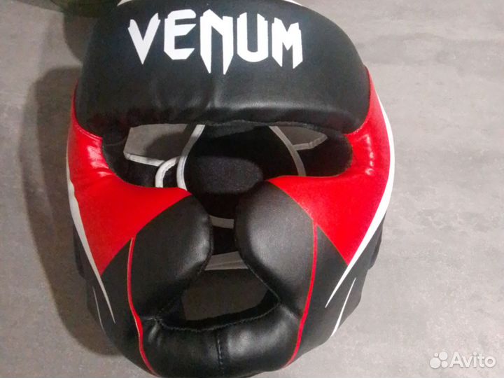 Боксёрский шлем