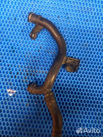 Патрубок Volkswagen Tiguan 8R CAW 2012