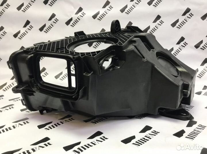 Левый корпус фары Mercedes-Benz GLC x253 2019-н.в