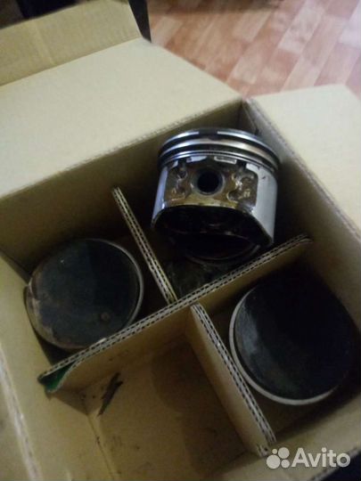 Поршни в сборе qg16de