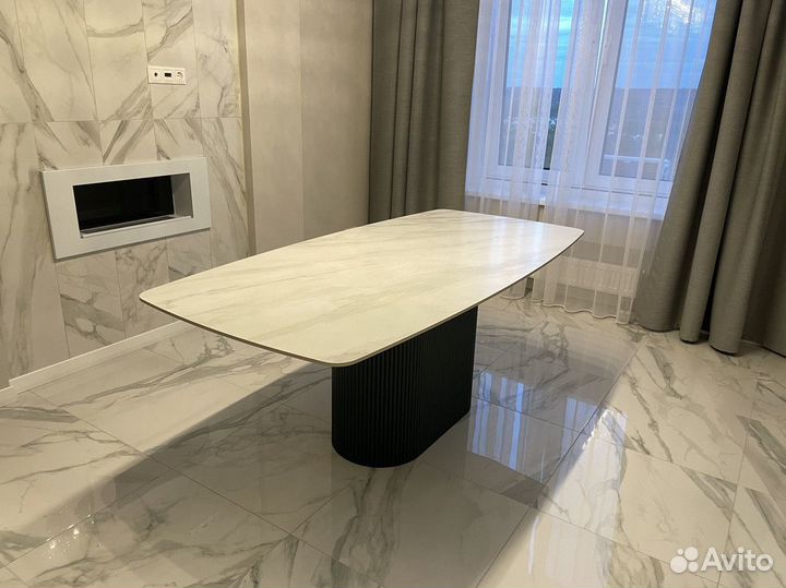 Стол из керамогранита на заказ/Реечные ножки