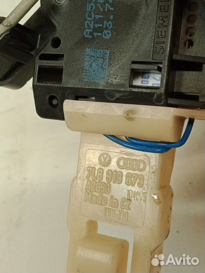 Датчик уровня топлива Audi Q7 4LB BHK 3 2007