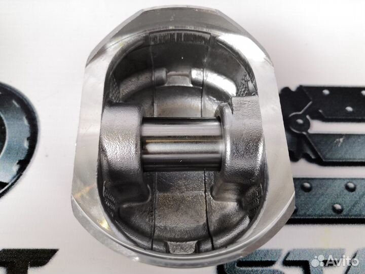 Поршня Ларгус, Логан с пальцами K7M 8кл