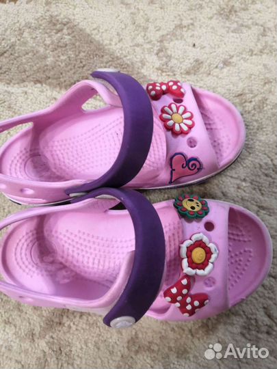 Crocs босоножки и сабо для девочки