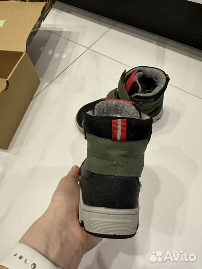 Ботинки демисезонные для мальчика jook 27