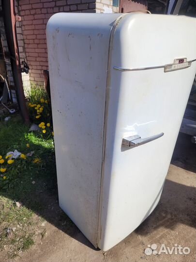 Холодильник 