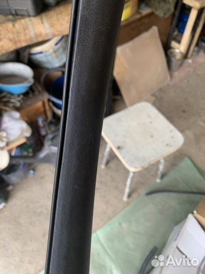 Резинка уплотнительная задней двери форд фокус 1