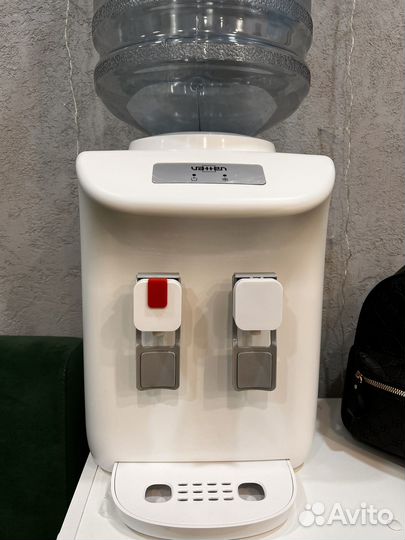 Кулер для воды