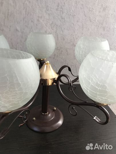 Люстра потолочная новая