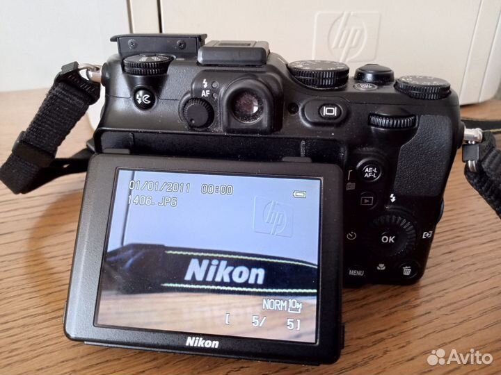 Nikon coolpix P7100