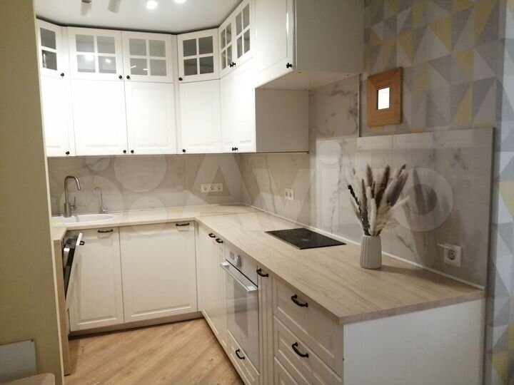 2-к. квартира, 60 м², 13/13 эт.