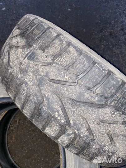Nokian Tyres Hakkapeliitta 1 215/65 R16 102R