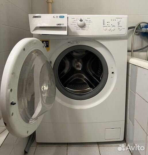 Стиральная машина zanussi бу