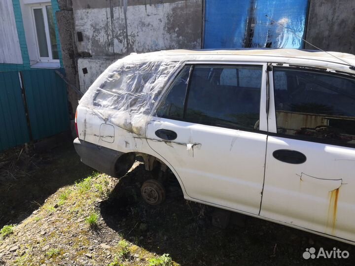 Mitsubishi Libero 1.3 AT, 2001, битый, 333 456 км