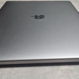 Apple macbook pro 16 2019 i9 32GB RAM 1TB SSD