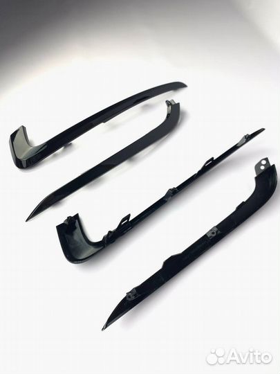 Молдинги бампера Гранта фл антихром глянец