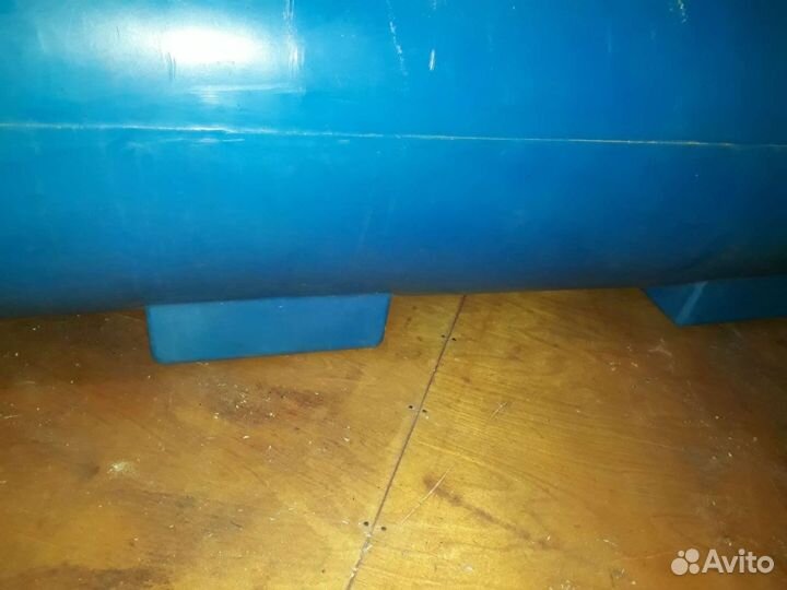 Пластиковый бак на 750л