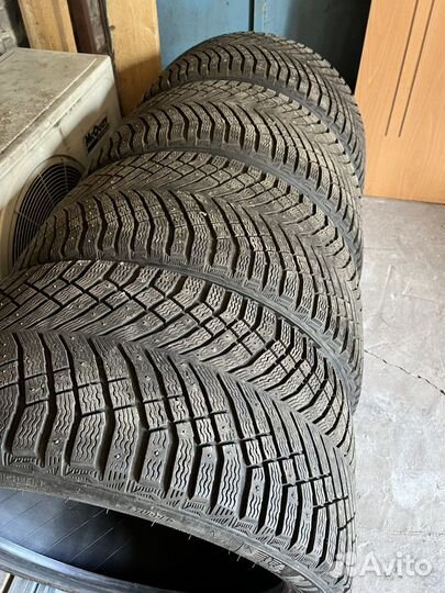 Michelin X-Ice North 4 SUV 295/35 R21