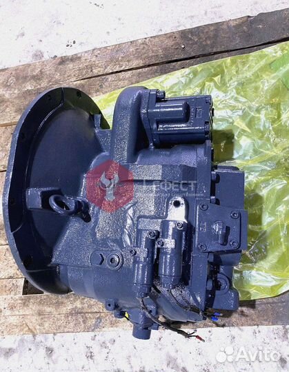 Основной насос Hitachi EX220-3 9121195