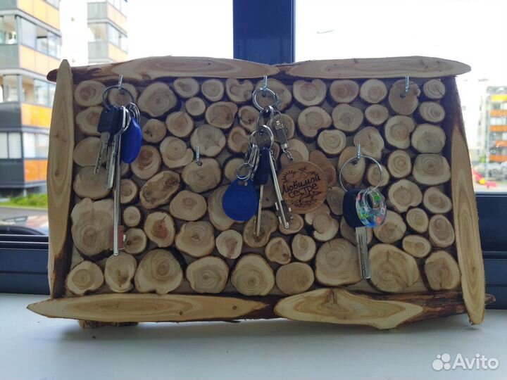 Ключница настенная из дерева