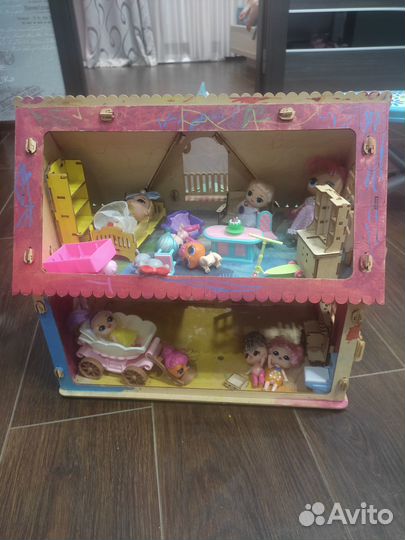 Кукольный домик