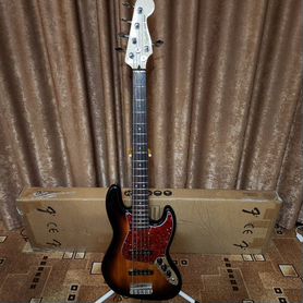 Fender/Squier Jazz Bass 5, 2021, Alnico, Push-Pull