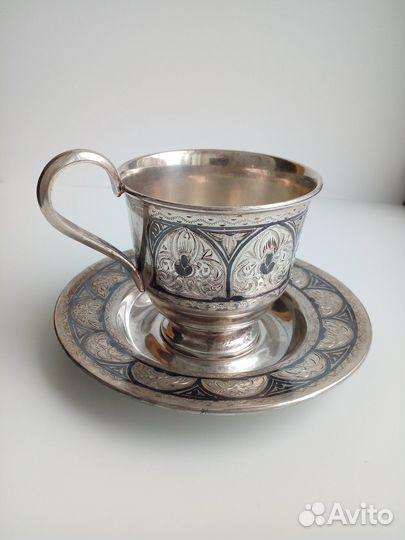 Серебряная чайная пара