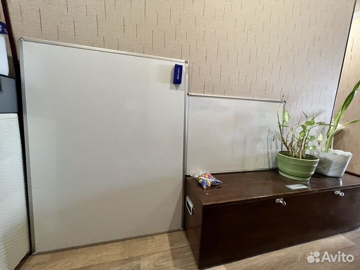 Магнитно маркерная доска