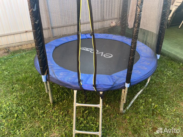 Детский батут с сеткой