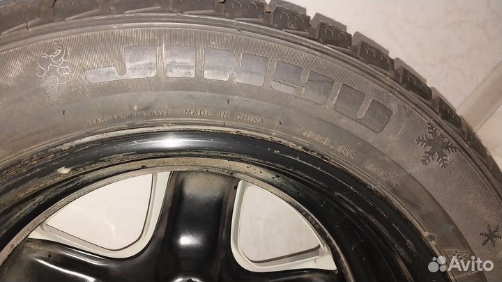 Jinyu Winter JW-51 205/55 R16 91H
