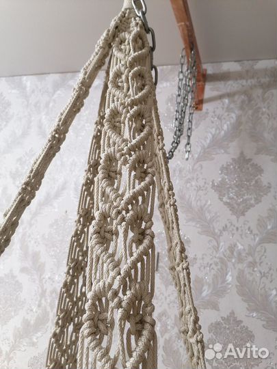Подвесное кресло качеля
