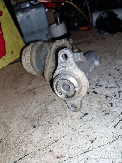 Цилиндр тормозной главный Mitsubishi Galant