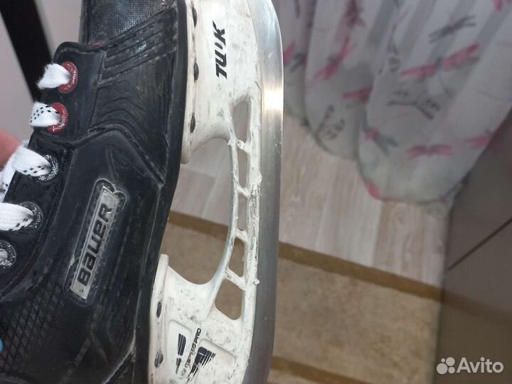 Хоккейные коньки bauer vapor