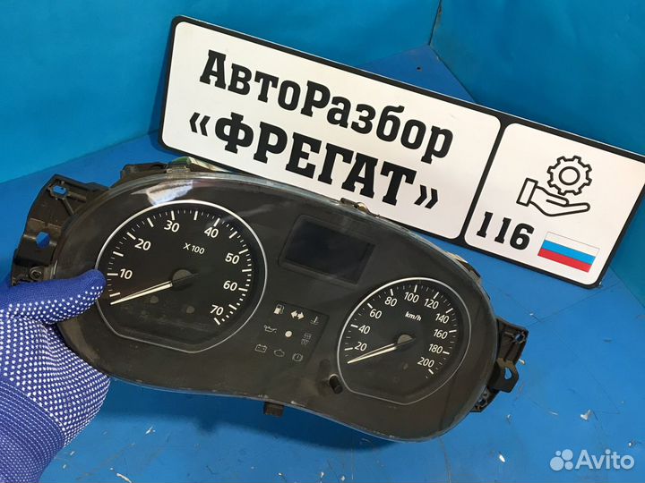 Панель приборов спидометр renault sandero duster